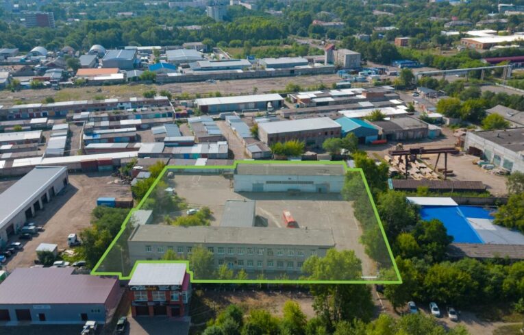 В Комсомольске-на-Амуре третий год подряд пытаются приватизировать здание бывшей автошколы