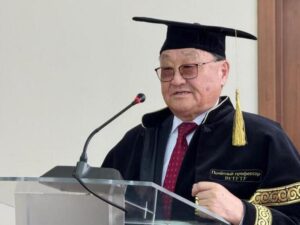 Первый космонавт Монголии стал почетным профессором бурятского университета