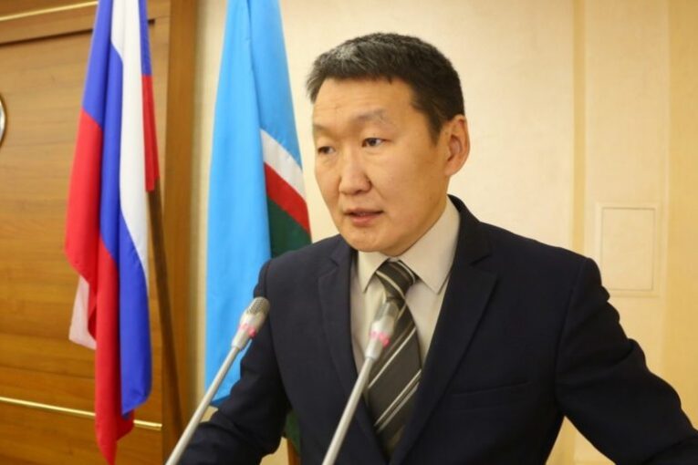 В Госсобрание Якутии внесли кандидатуру омбудсмена КМНС