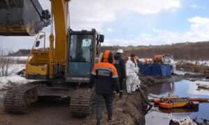 разлив нефти на Сахалине