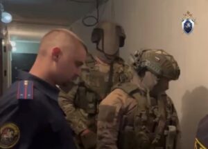 Полицейские брали взятки от мигрантов