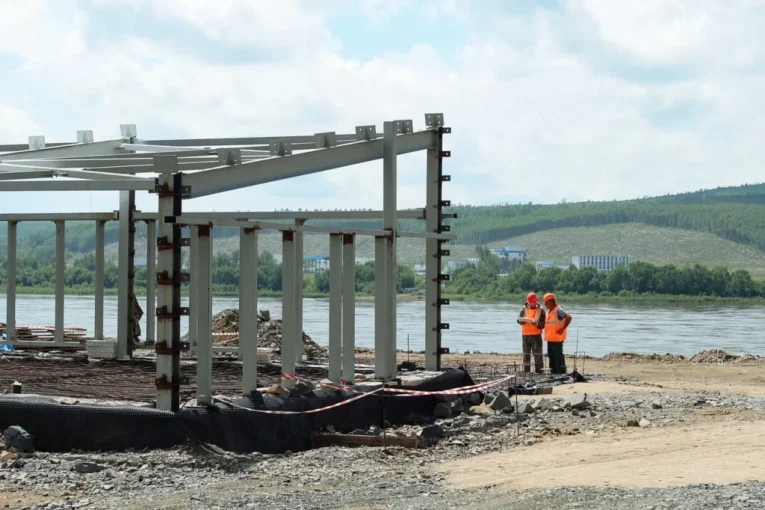 В Приамурье строят пункт пропуска международного моста