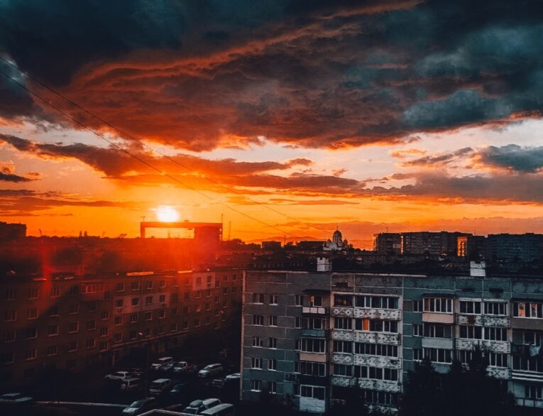 Хроника дня ДФО: назначение Кожемяко, гибель пенсионерки, госизмена, снегопад в Приамурье