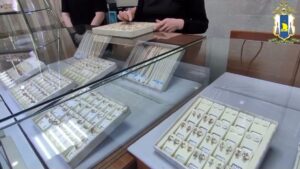 золотые изделия