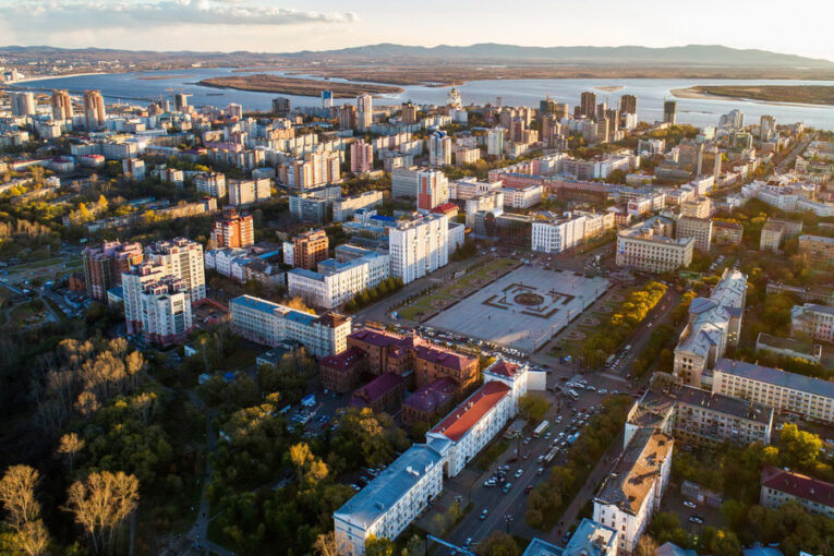 Ежедневник ДФО: Хабаровск опережает, в Бурятии медведи и трясет как Камчатку